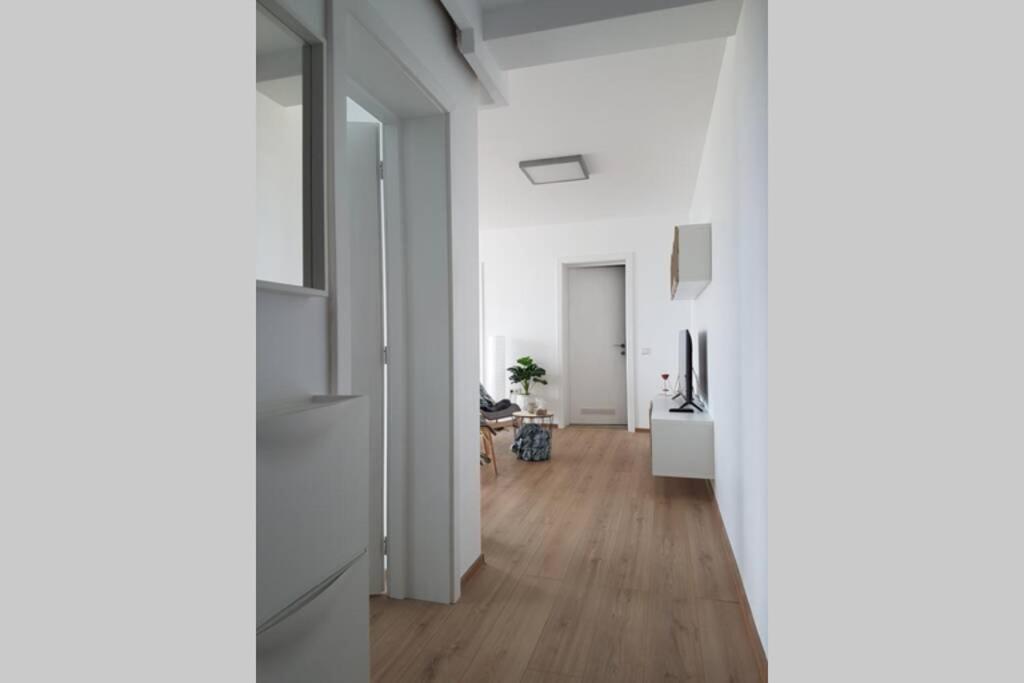 Living Home, Apartament Cu Doua Dormitoare Si Doua Bai Cisnădie Exteriér fotografie